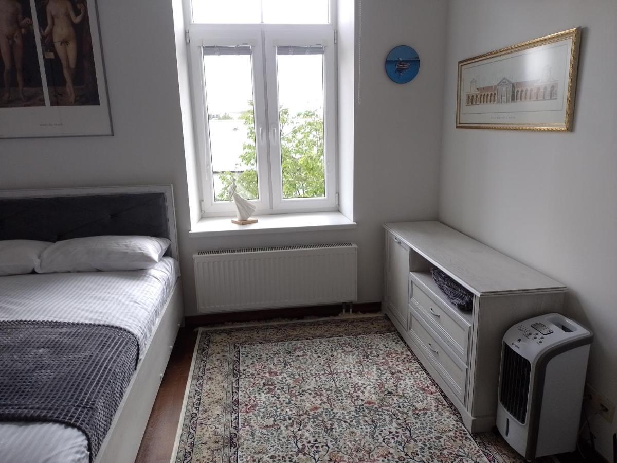 Premium Class Apartment, Free Parking, Maximum 5 Guests, 2 Bedrooms, 3 Beds Riga Esterno foto